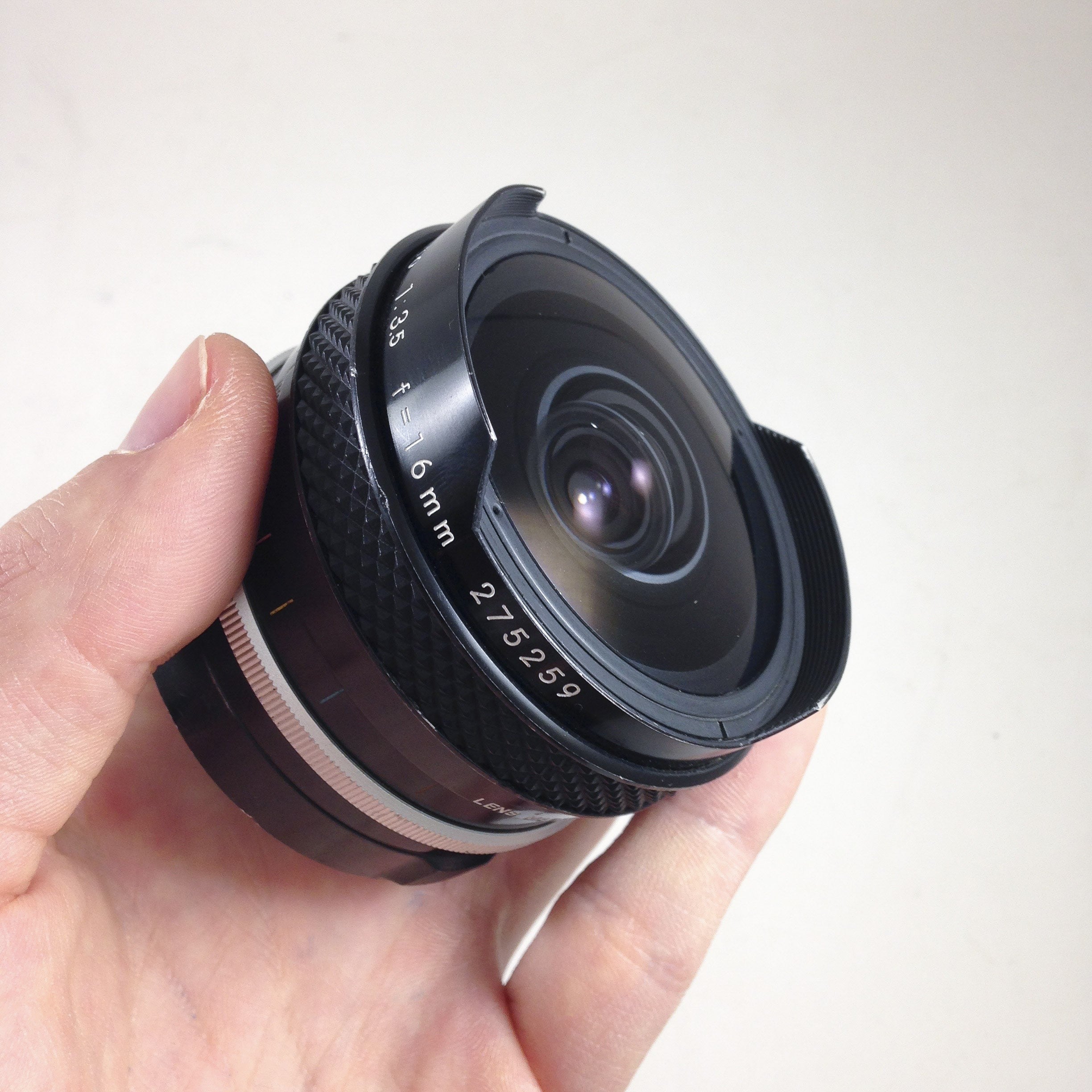 Nikon Nikkor Auto 16mm F/3.5 Fisheye Non-AI