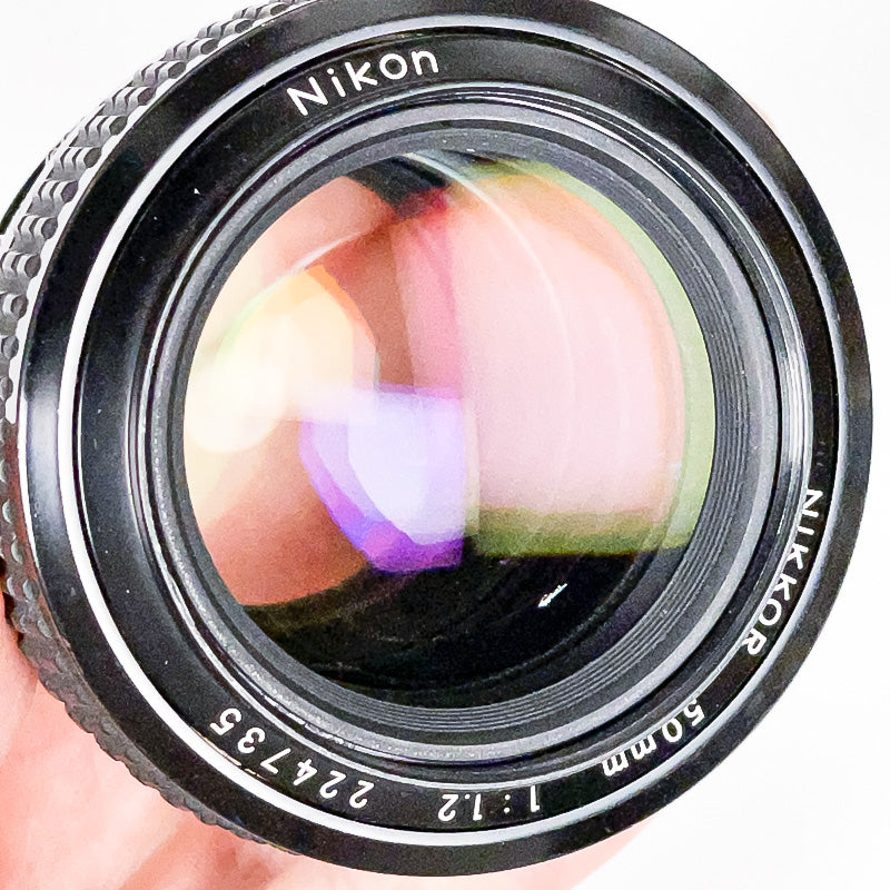 nikon nikkor 50mm 1.2 f objectif lens pellicule film argentique photo photographie ancien vintage 24x36 35mm 135