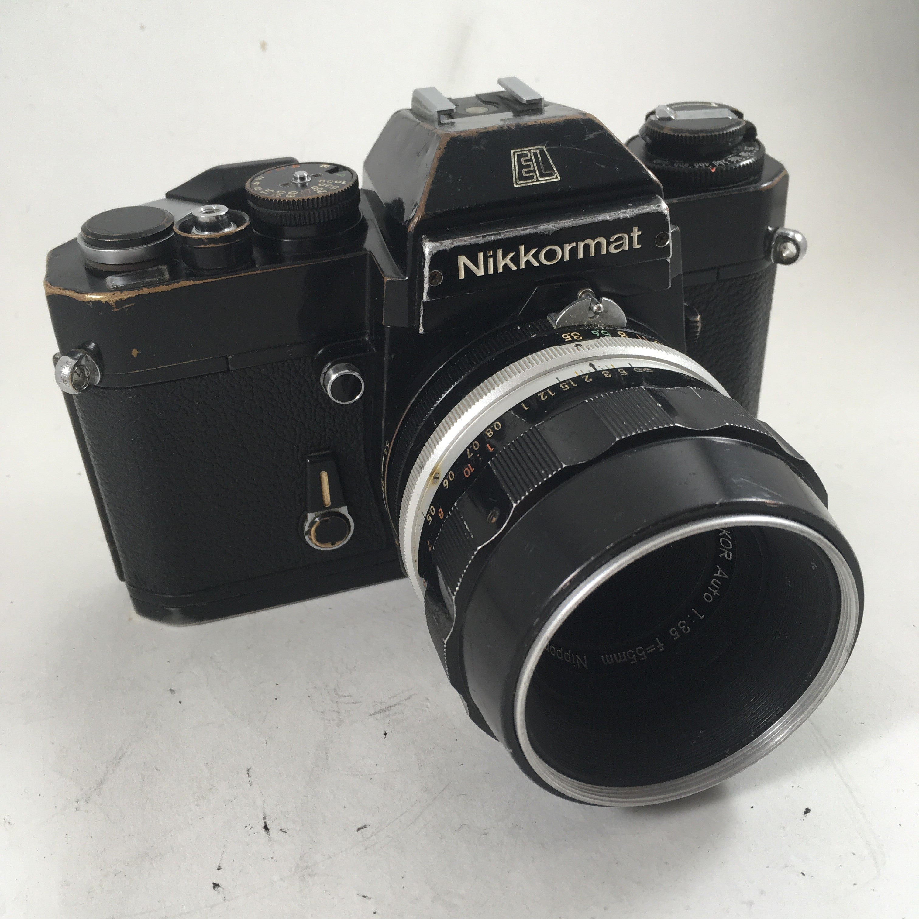 Nikon Nikkormat EL & Micro-Nikkor 55mm 1:3.5