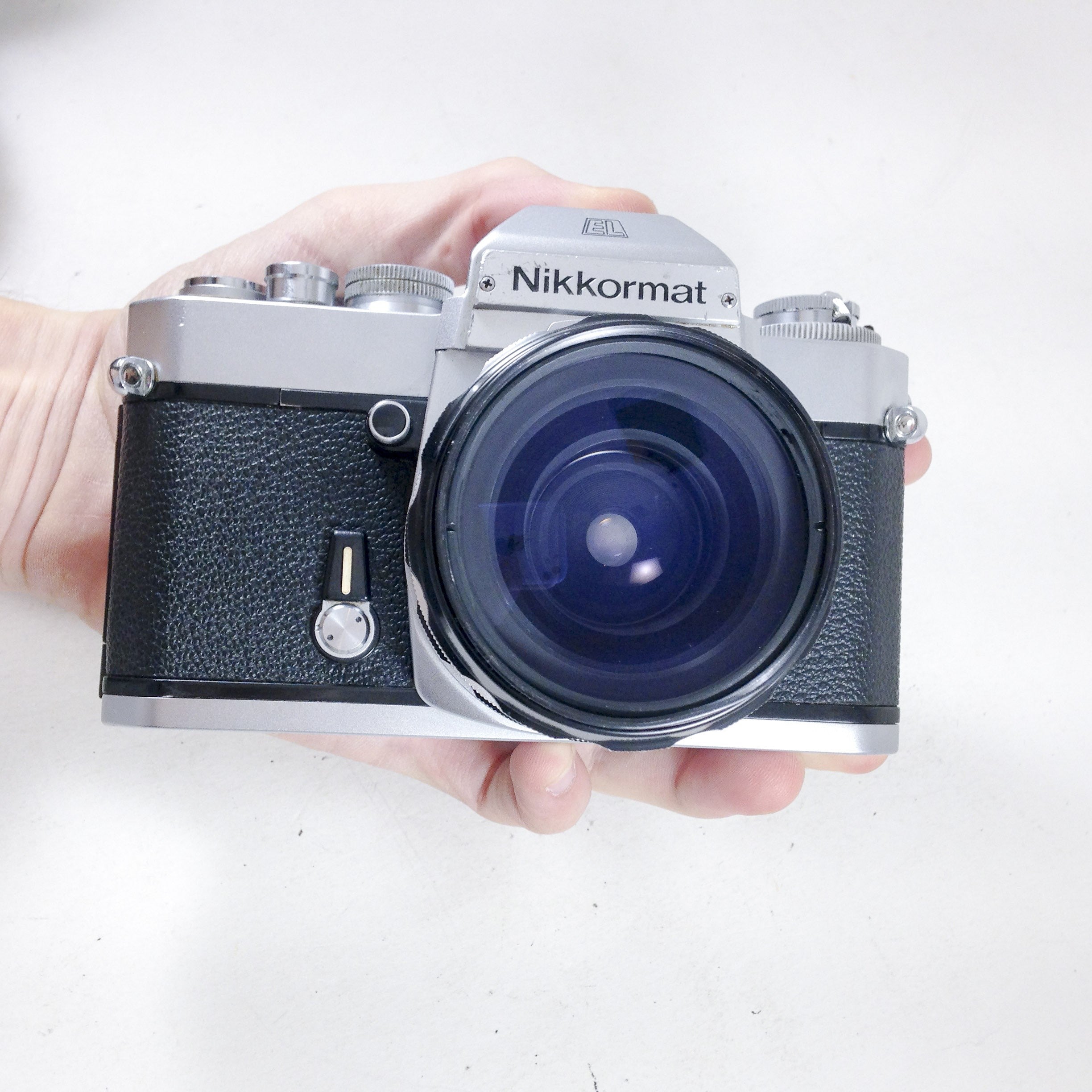 Nikon Nikkormat EL & Nikkor 28mm 1:3.5