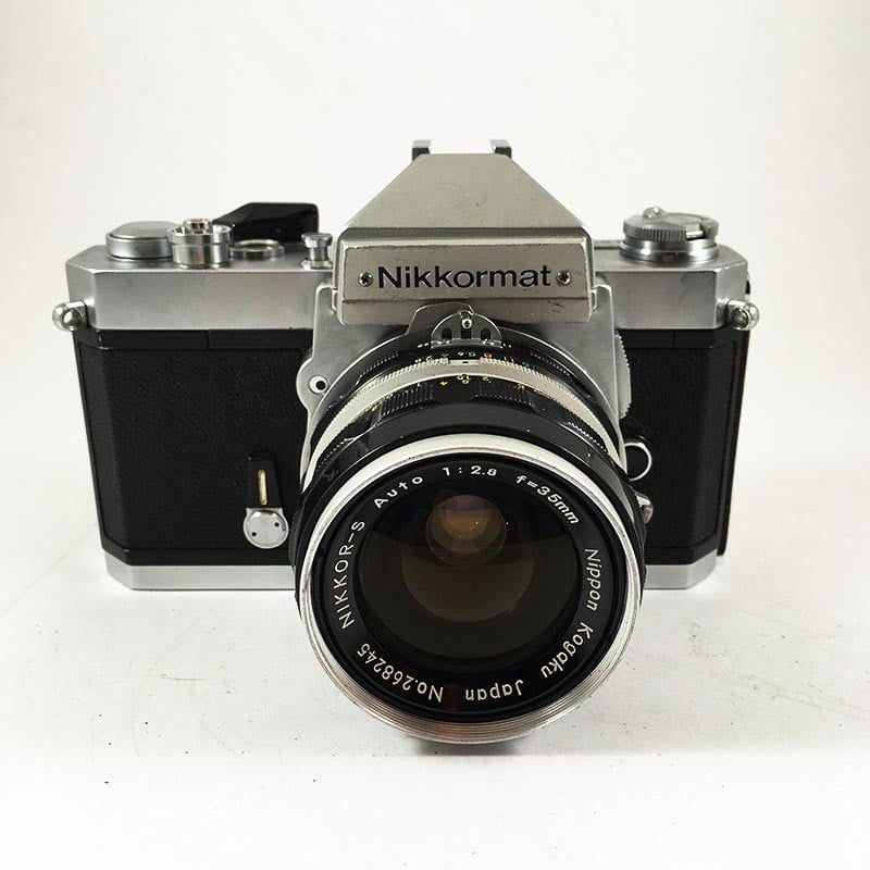 Nikon Nikkormat FT2 & Nikkor 35mm 2.8