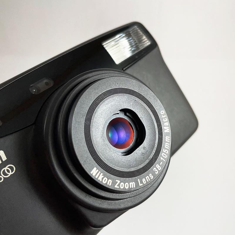 Nikon Zoom 500 AF 38-105mm Macro