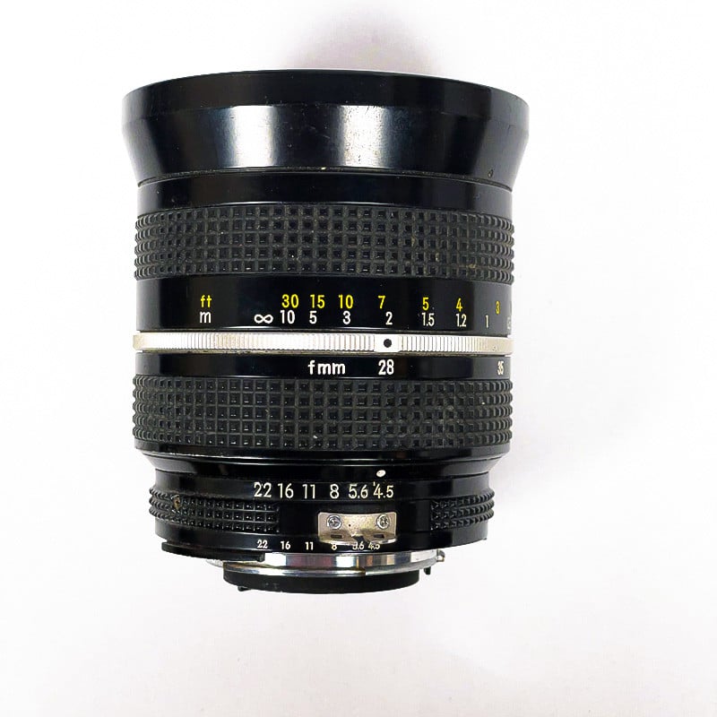 Nikon Zoom-Nikkor 28-45mm 4.5