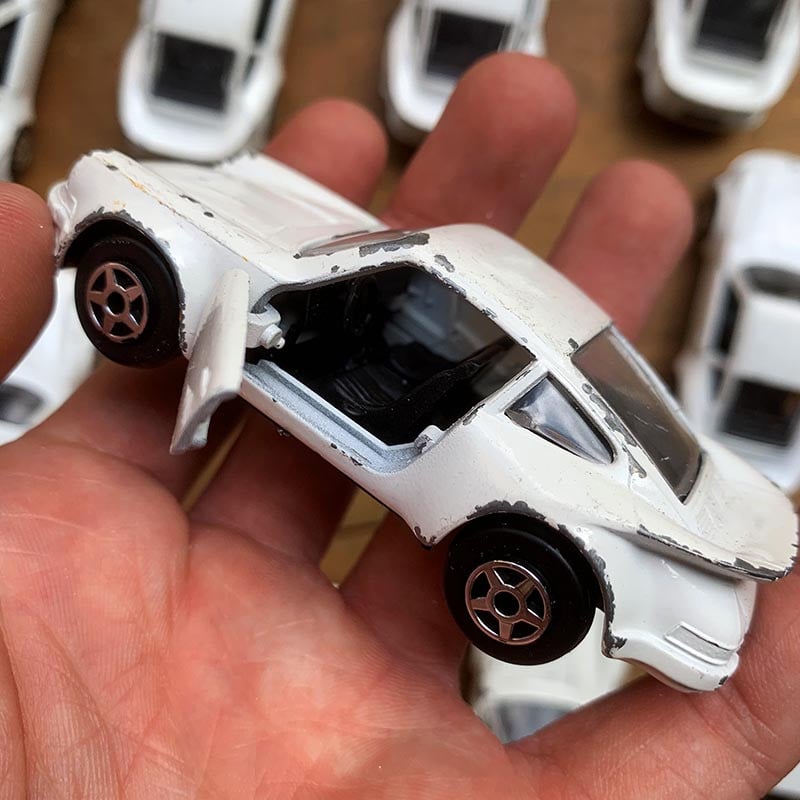 voiture miniature ancienne norev 1990 porsche carrera rsr martini blanche jet-car jetcar fabriqué au portugal