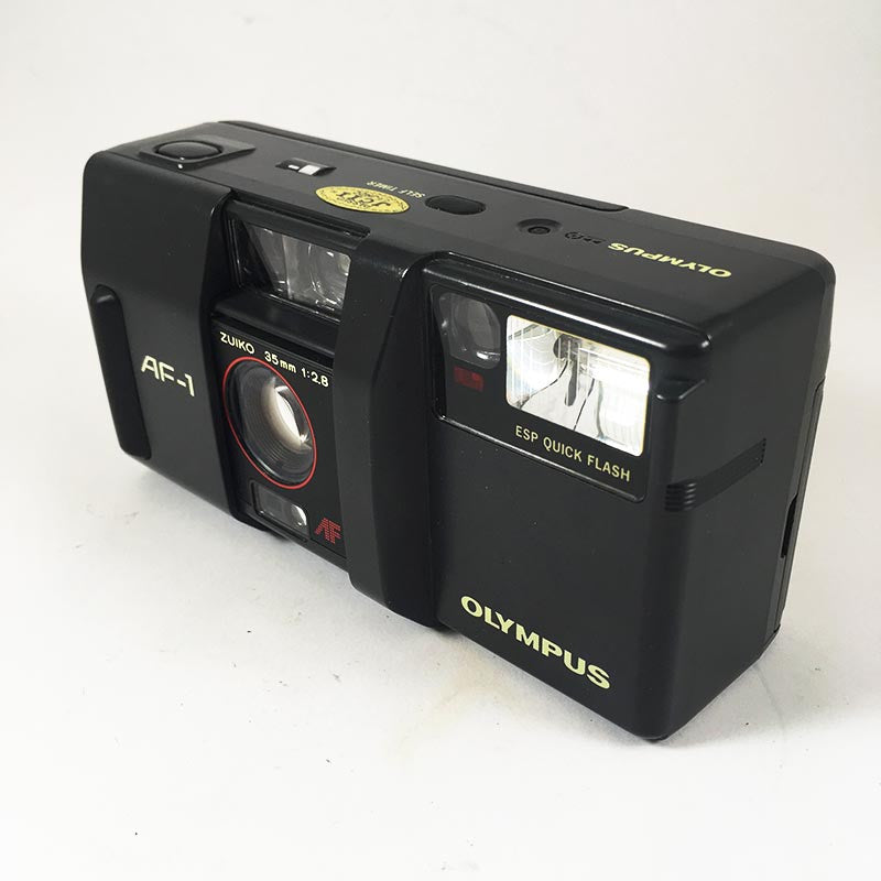 Olympus AF-1 35mm 2.8