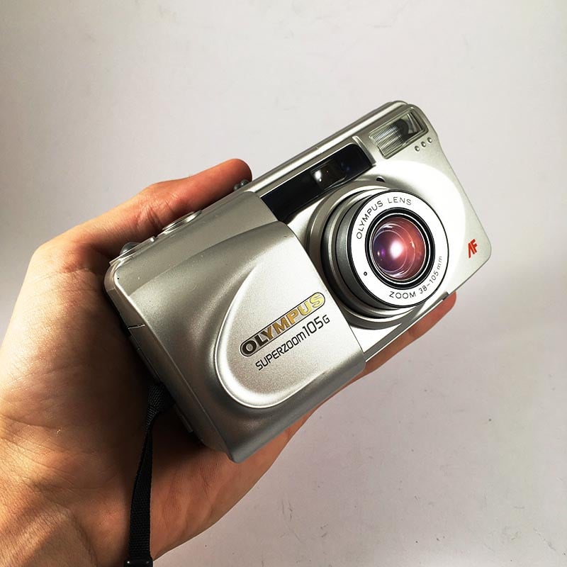 olympus af superzoom 105g zoom point and shoot ancien vintage 38-105mm  argentique 2002 compact camera boite box