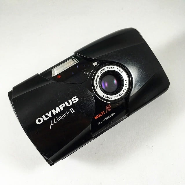 Olympus MJU 2 Noir 35mm 2.8