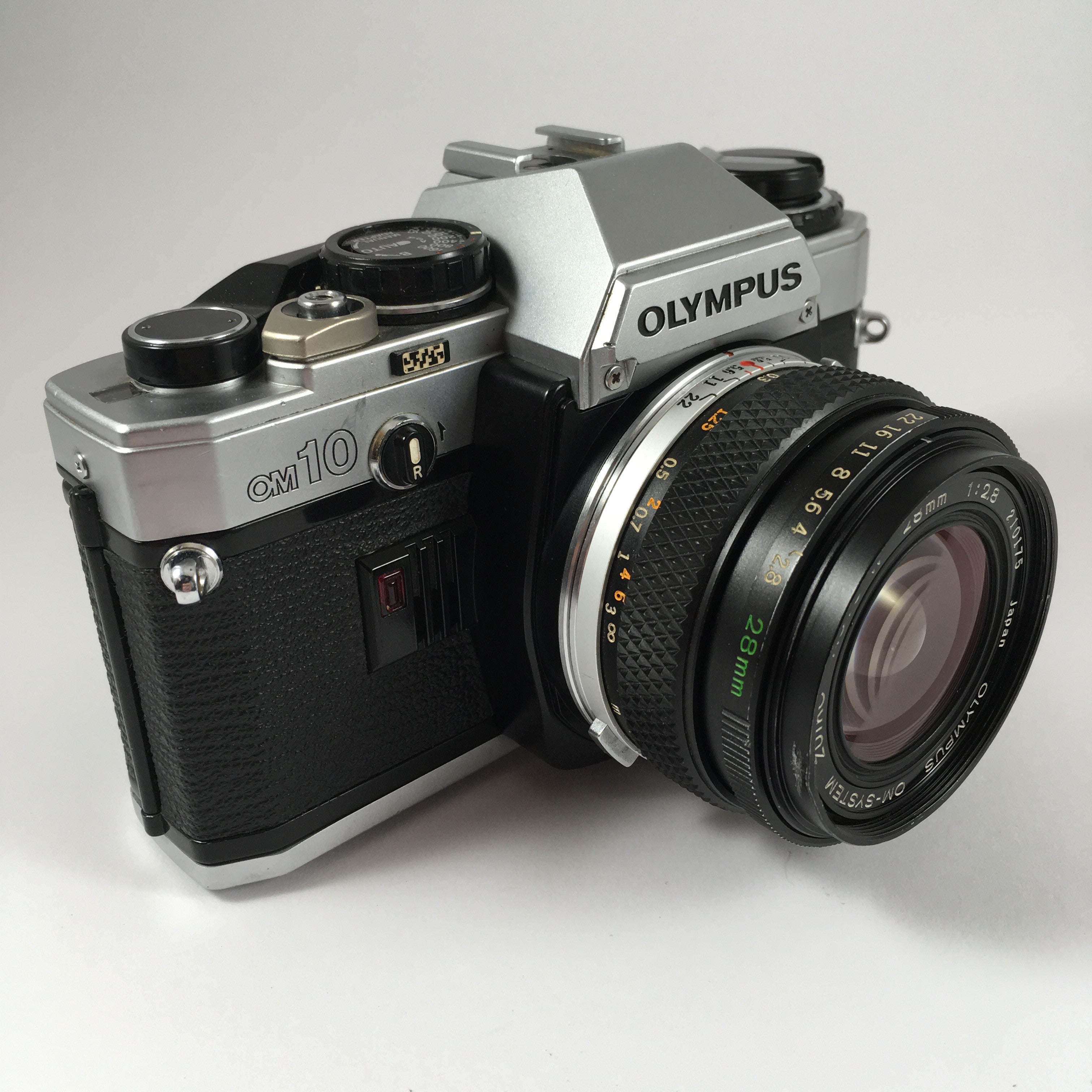 Olympus OM10 & Zuiko 28mm 2.8