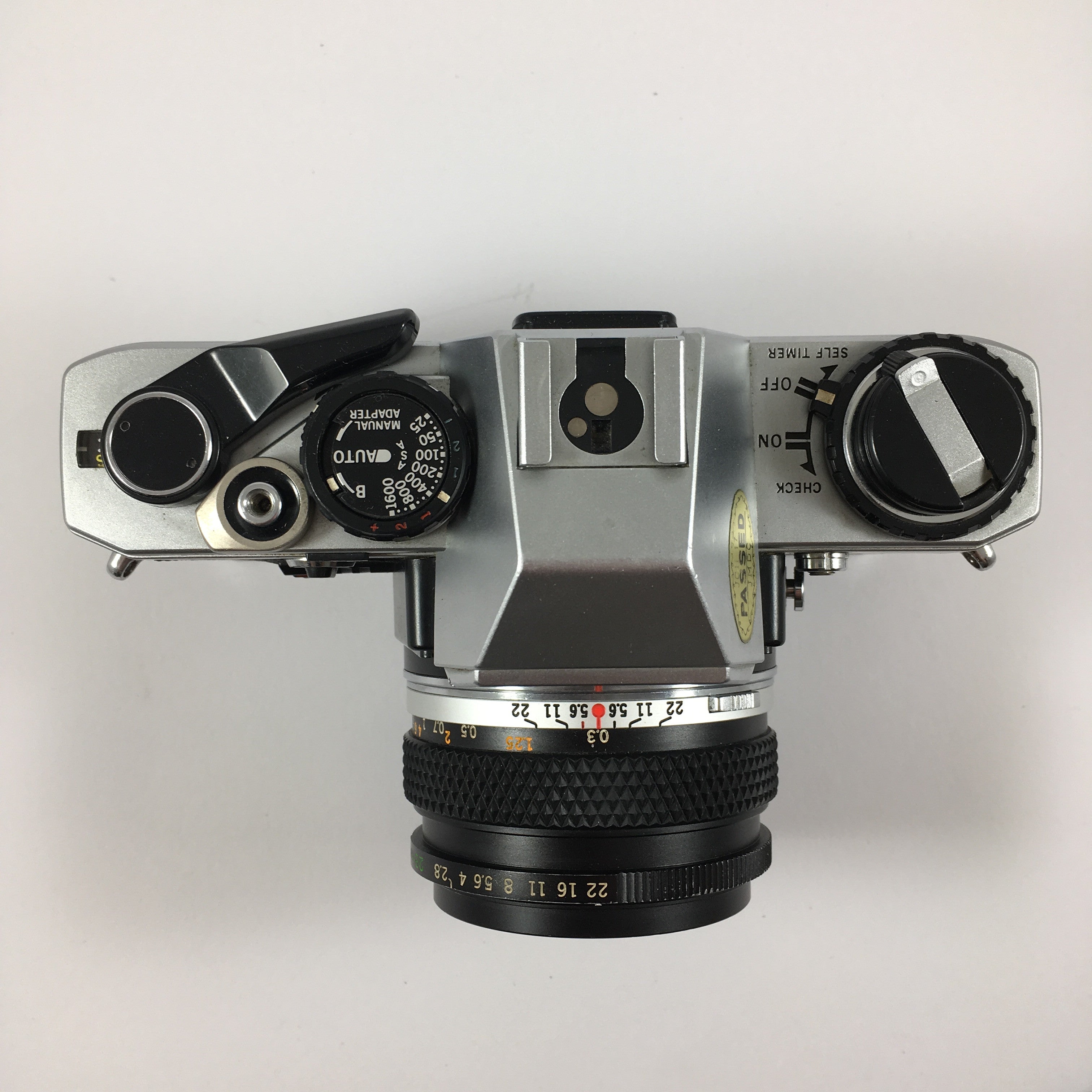 Olympus OM10 & Zuiko 28mm 2.8