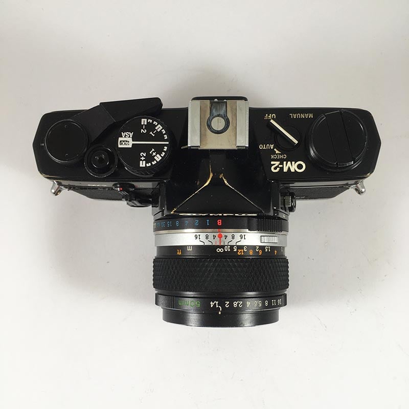 Olympus OM2 Black & 50mm 1.4