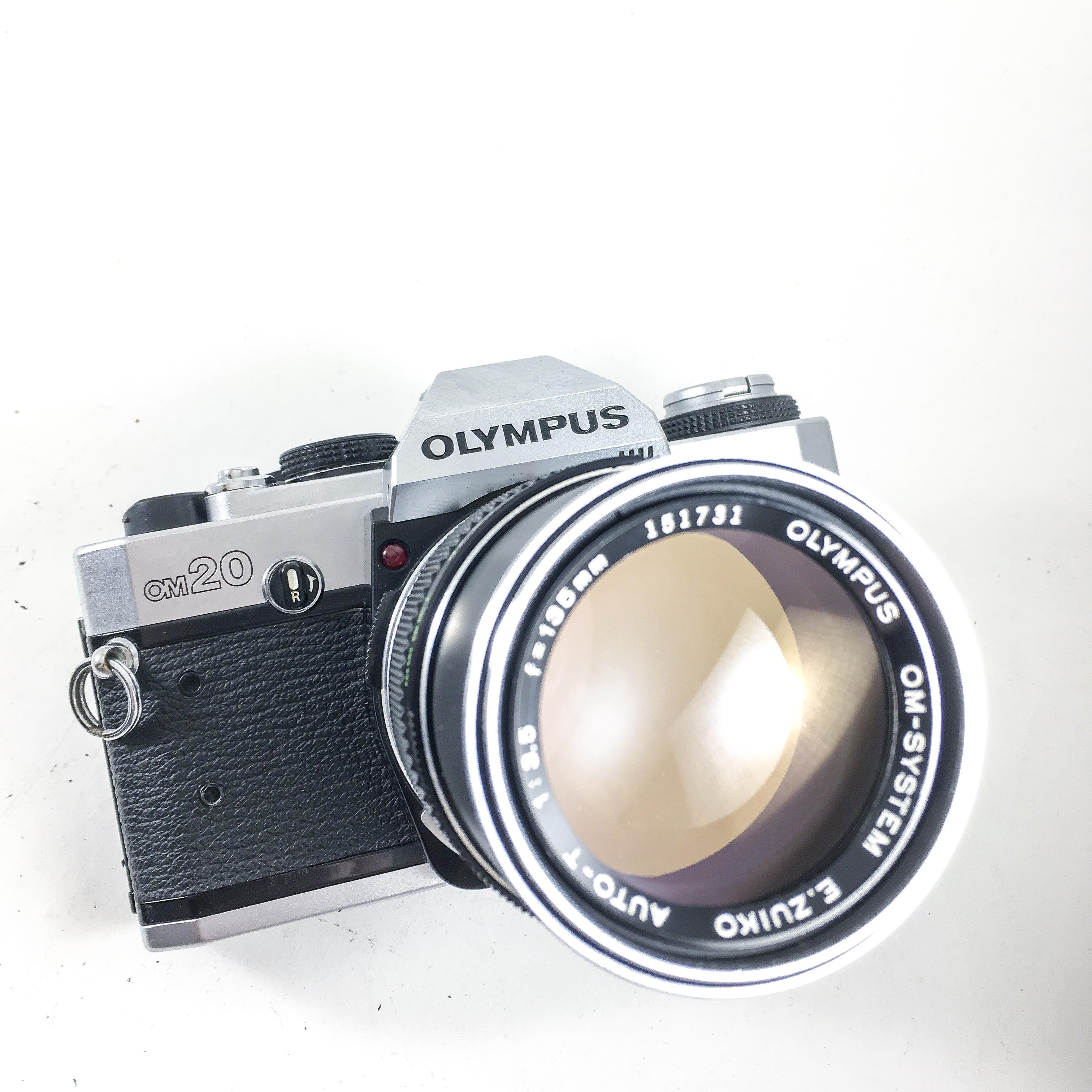 Olympus OM20 & E.Zuiko 135mm 3.5