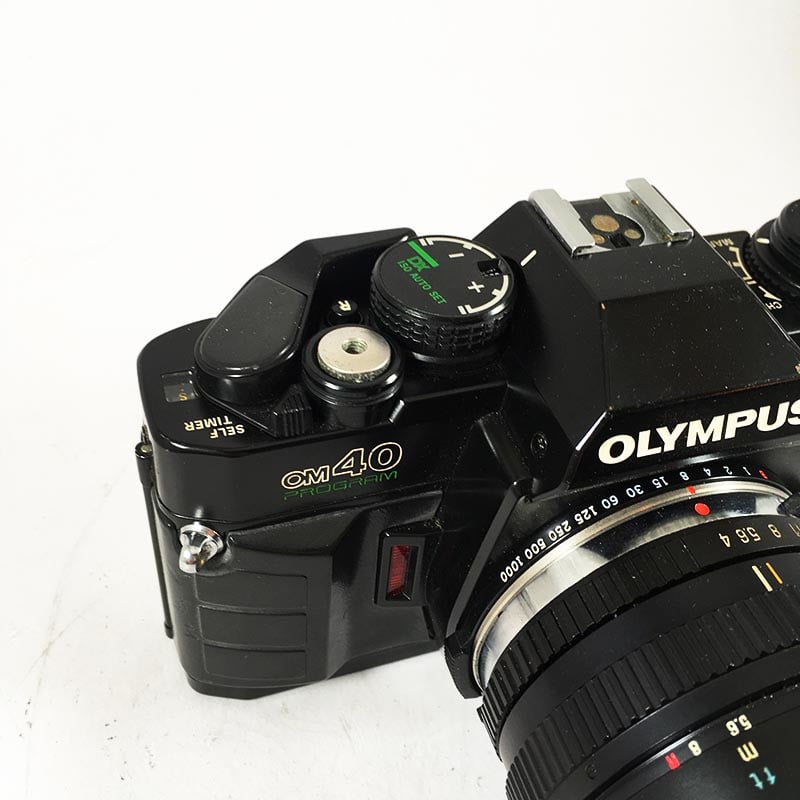 Olympus OM40 & Tokina 35-135mm 4-4.5