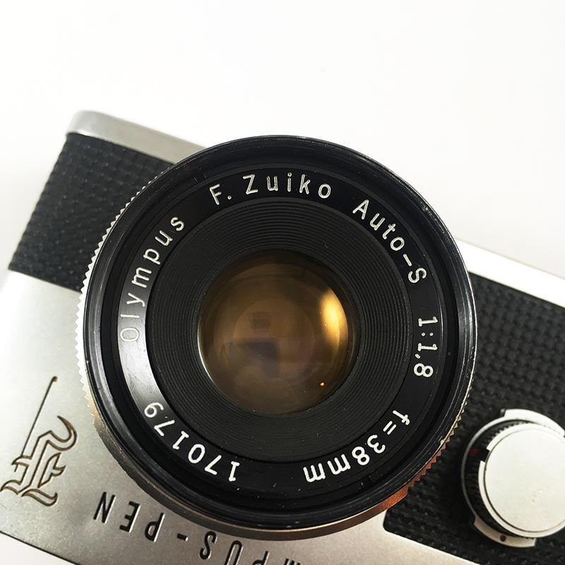 Olympus Pen F & Zuiko 38mm 1.8
