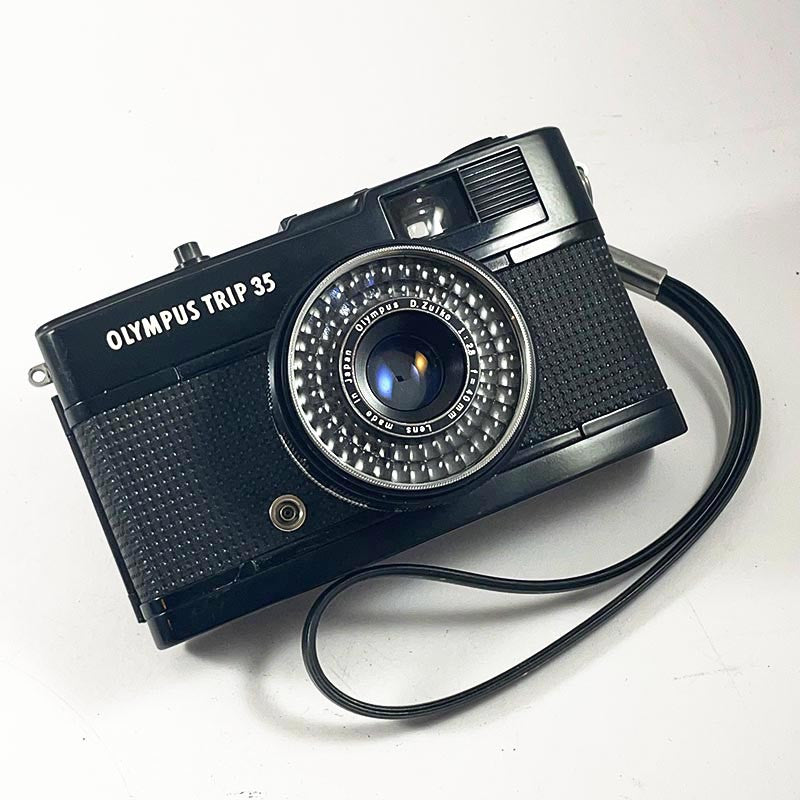 Olympus Trip 35 Black & D.Zuiko 40mm 2.8