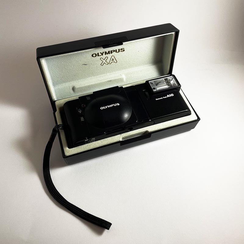Olympus XA & Flash A16 F.Zuiko 35mm 2.8