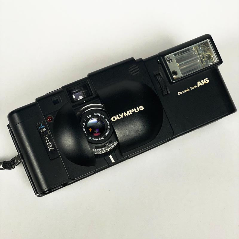 Olympus XA & Flash A16 F.Zuiko 35mm 2.8