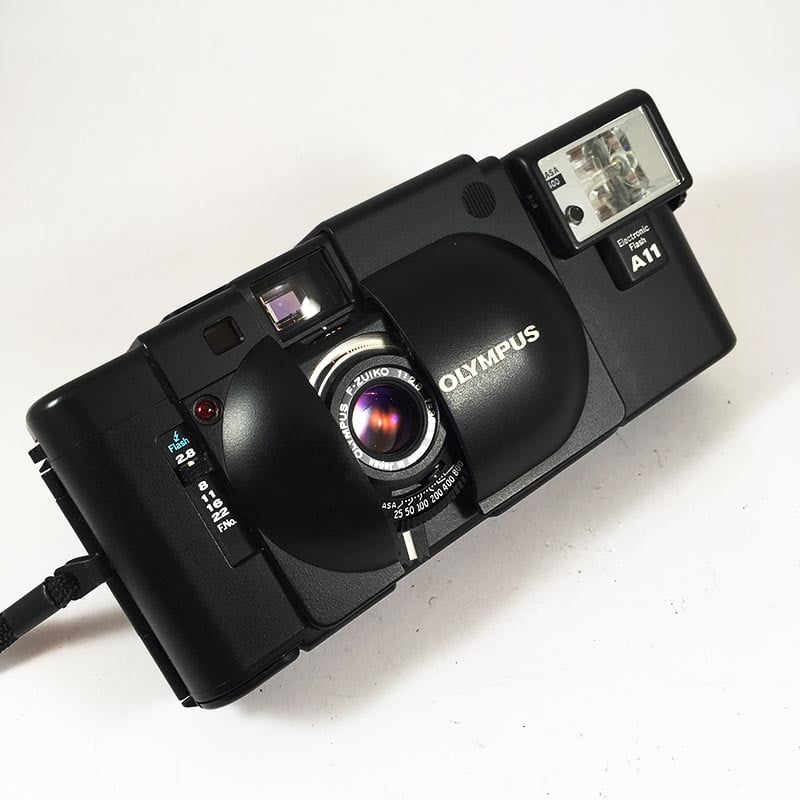 Olympus XA Flash & F.Zuiko 35mm 2.8