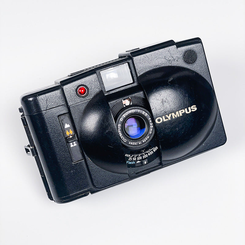 olympus xa2 compact 35mm zuiko photo photographie argentique pellicule film 24x36 35mm 135