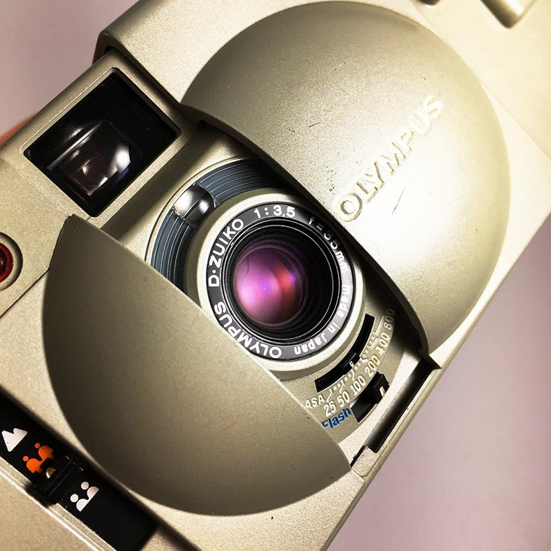 Olympus XA2 Argent A11 & D.Zuiko 35mm 3.5