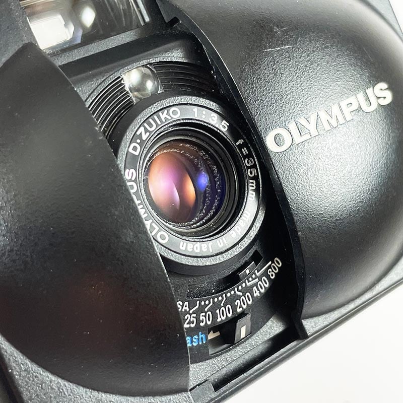 Olympus XA2 & D.Zuiko 35mm 3.5