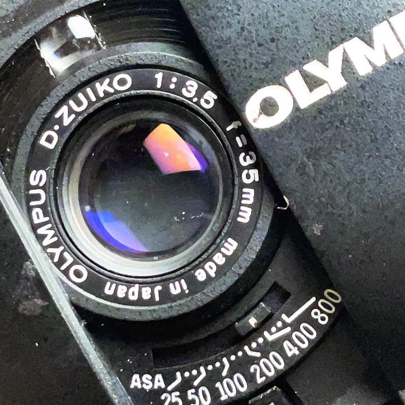 Olympus XA2 Flash A11 35mm 3.5