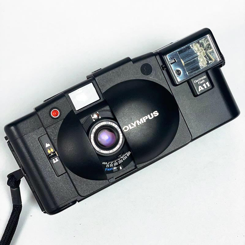 Olympus XA2 Flash A11 35mm 3.5