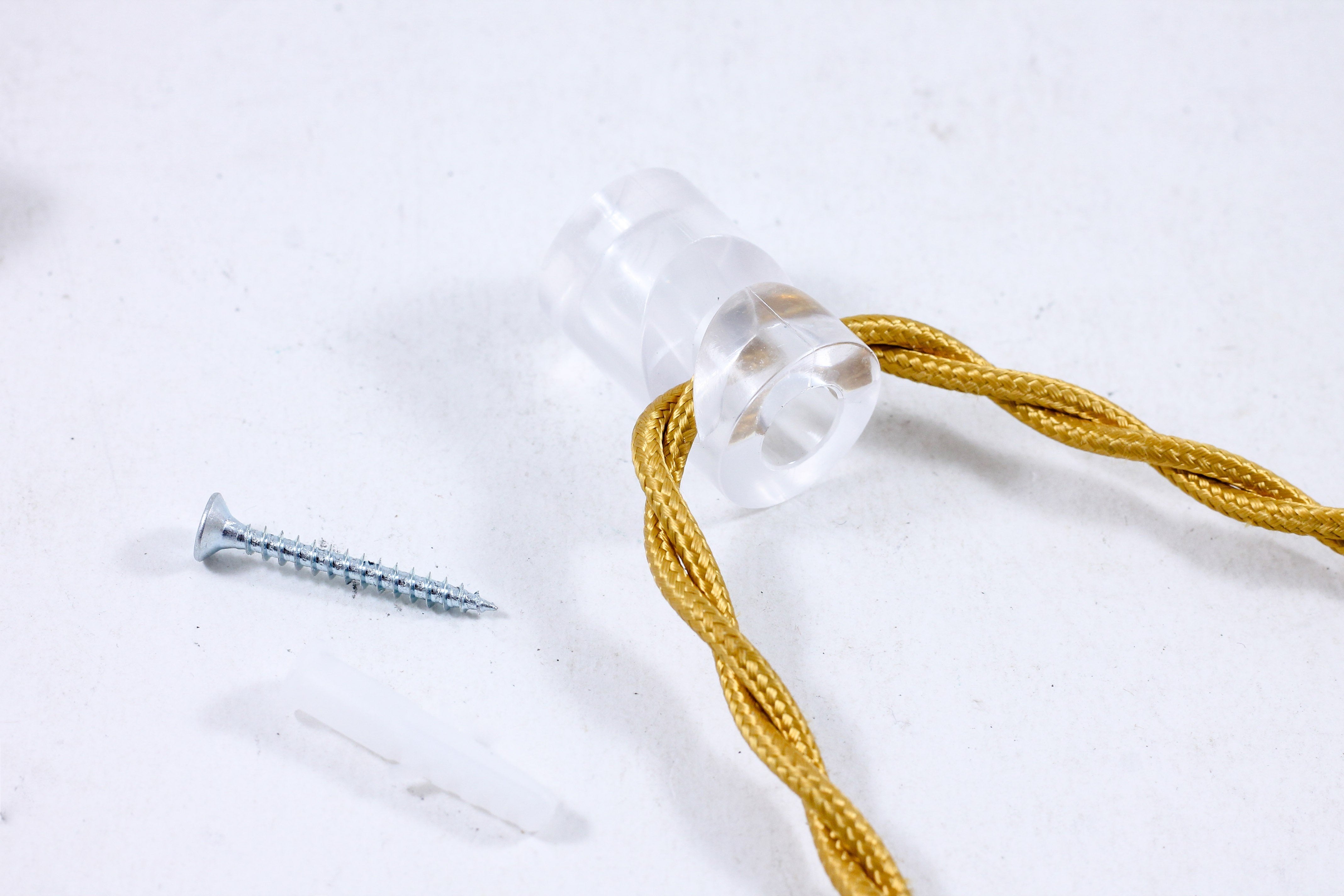 passage cable transparent v ancien vintage quincaillerie électricité direction support