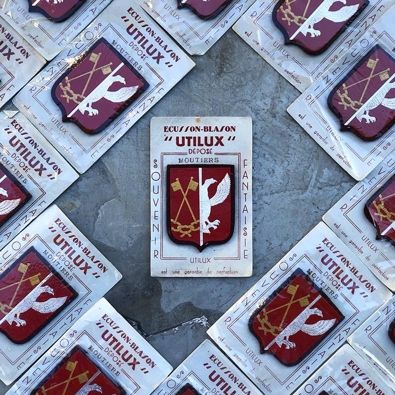 patch ecusson blason ville moutiers ancien vintage 1950 1960 utilux