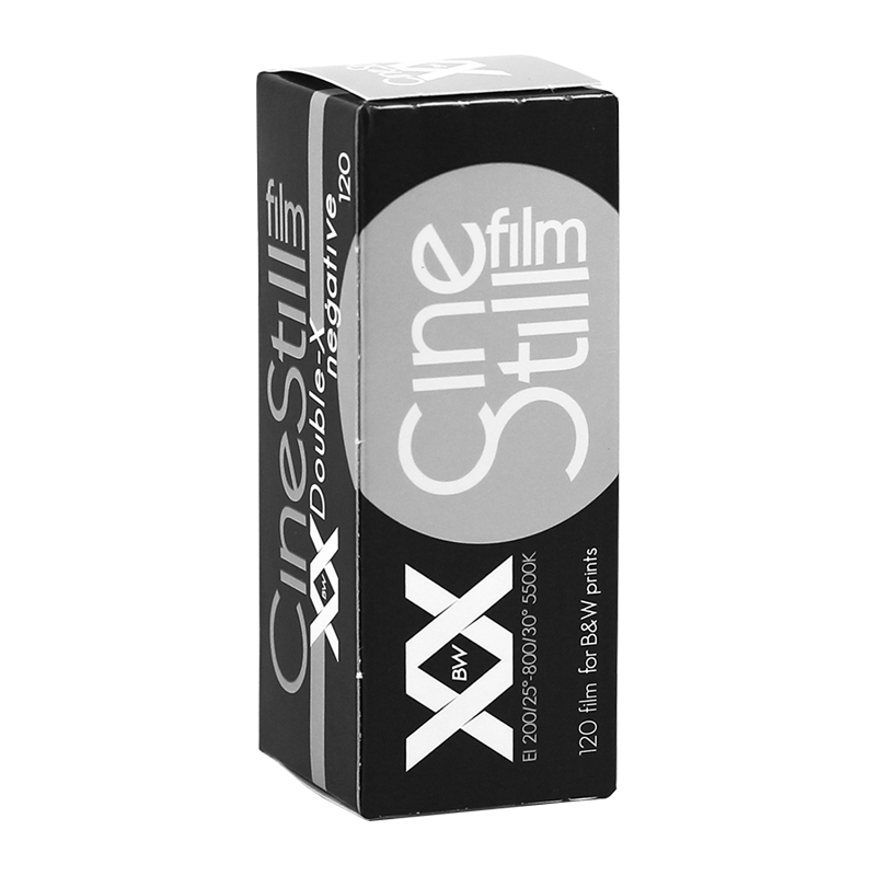 cinestill bwxx film 120 cs pellicule argentique moyen format noir et blanc double x
