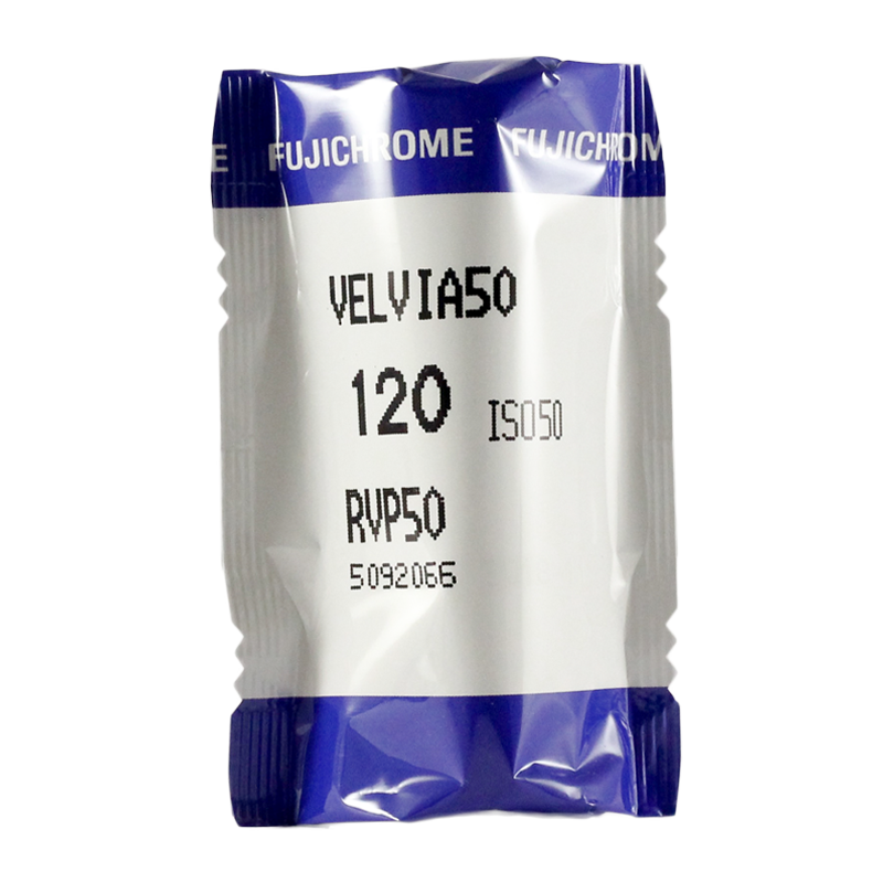 pellicules film fuji fujifilm velvia 50 120 moyen format 6 6 diapositive couleur diapo iso 50