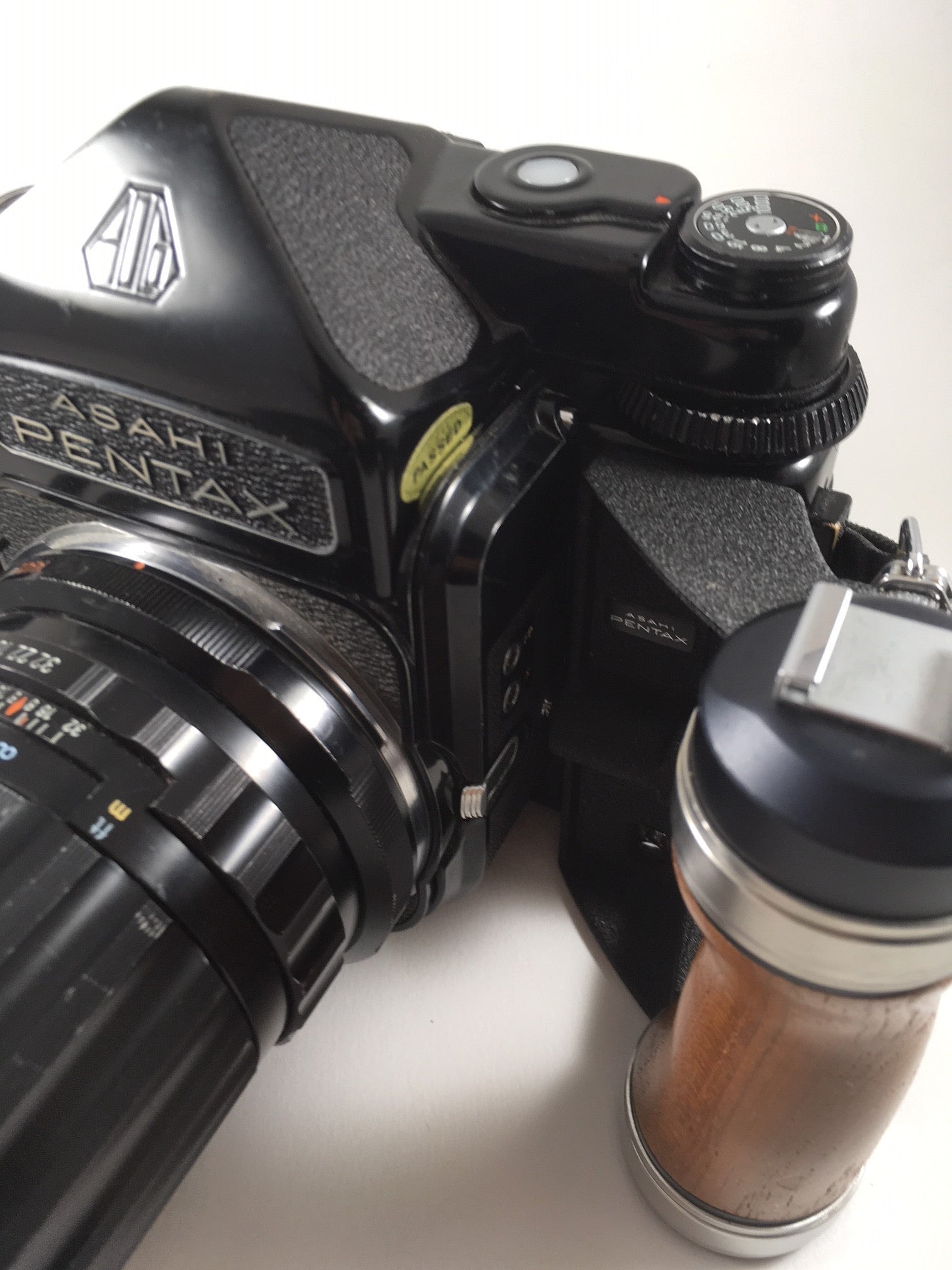 pentax 67 film 120 moyen format appareil photo argentique 1969 takumar 135mm 4 macro