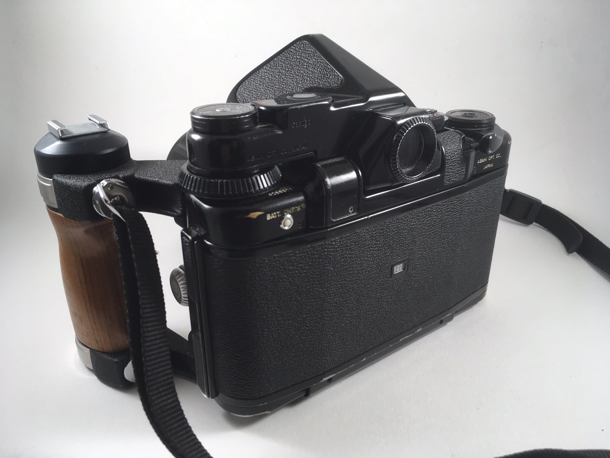 pentax 67 film 120 moyen format appareil photo argentique 1969 takumar 135mm 4 macro