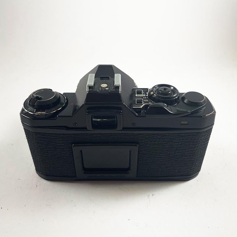 Pentax ME Super Noir & 50mm 1.7
