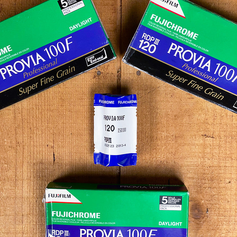 Périmée: Fuji Provia 100F - 120