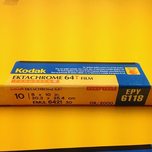 kodak ektachrome 64 T plan film pellicule 20.4 25.4 cm argentique pellicule film périmée 2000