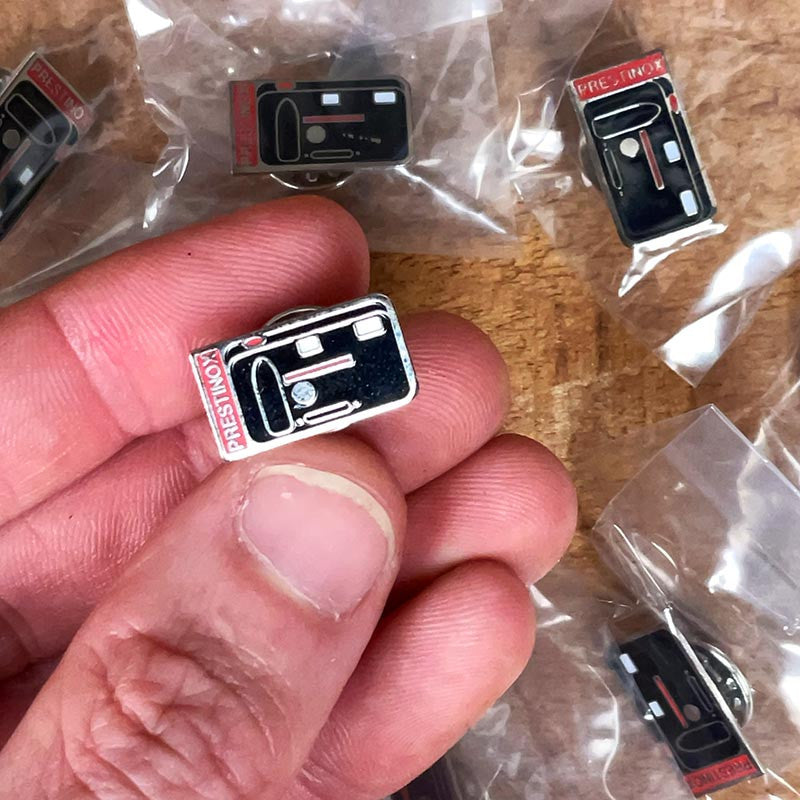 Prestinox Camera Pin 1990