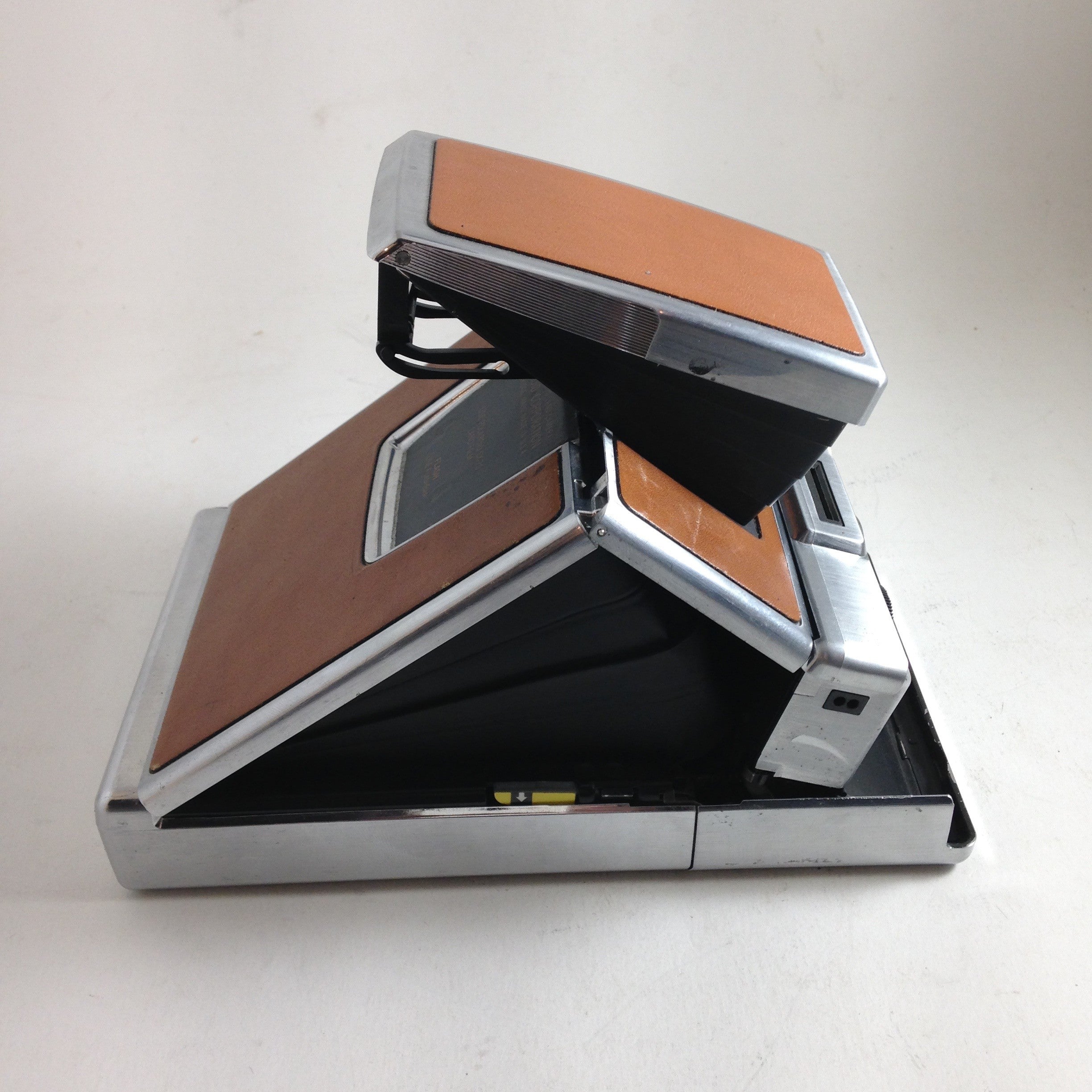 polaroid ancien vintage sx-70 reflex classique instantané 1970 1980