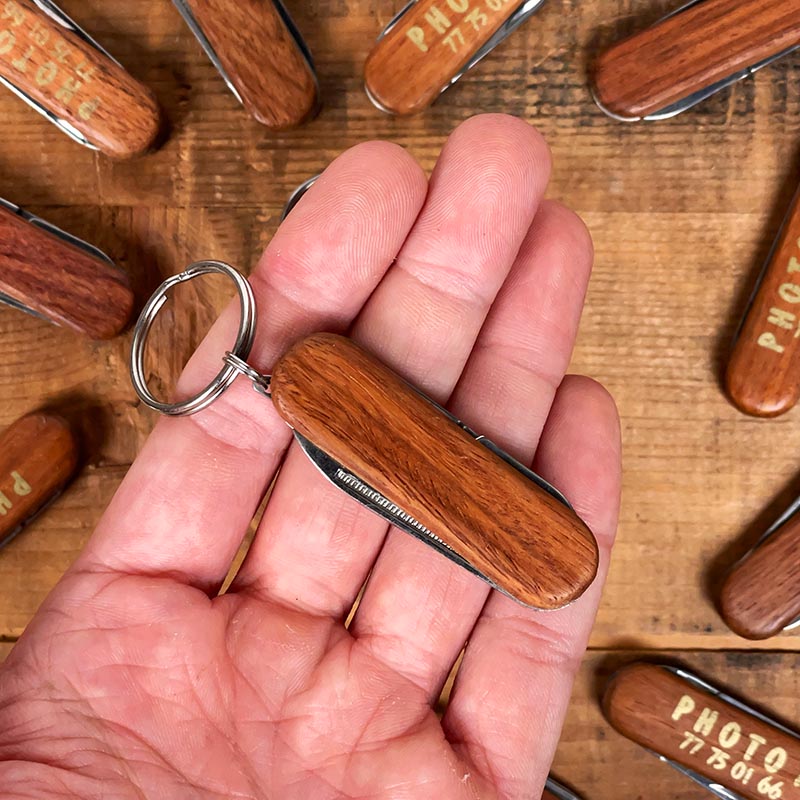 petit porte-clefs canif bois couteau suisse miniature publicitaire 1980 1990 Photo 7