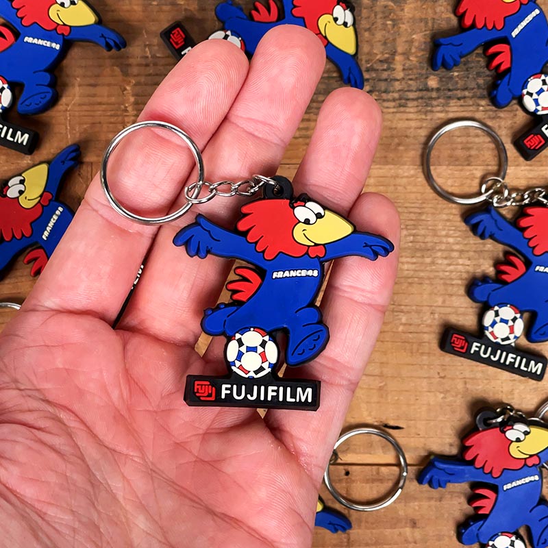 porte-clefs publicitaire fujifilm france 1998 98 footix plastique vintage coupe du monde de football