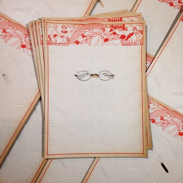 Présentoir Lunettes 1960 N°3