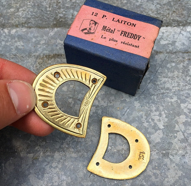 protecteur renfort métallique laiton vintage métal freddy cordonnier 1920 1930 38