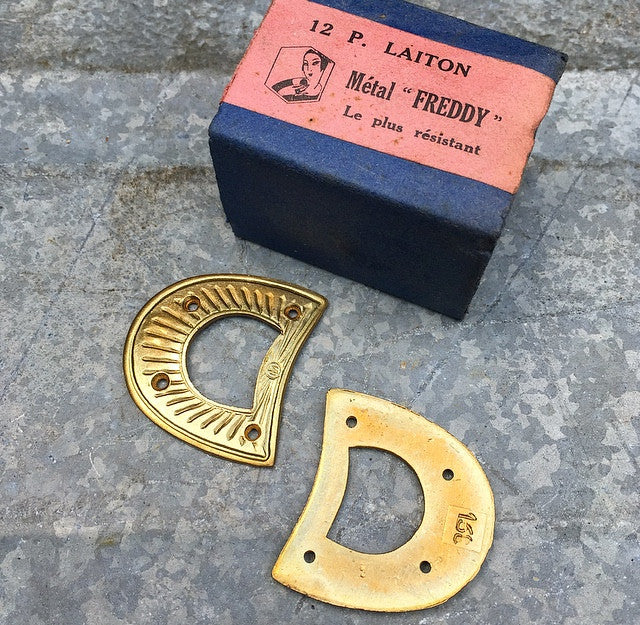 protecteur renfort métallique laiton vintage métal freddy cordonnier 1920 1930 38