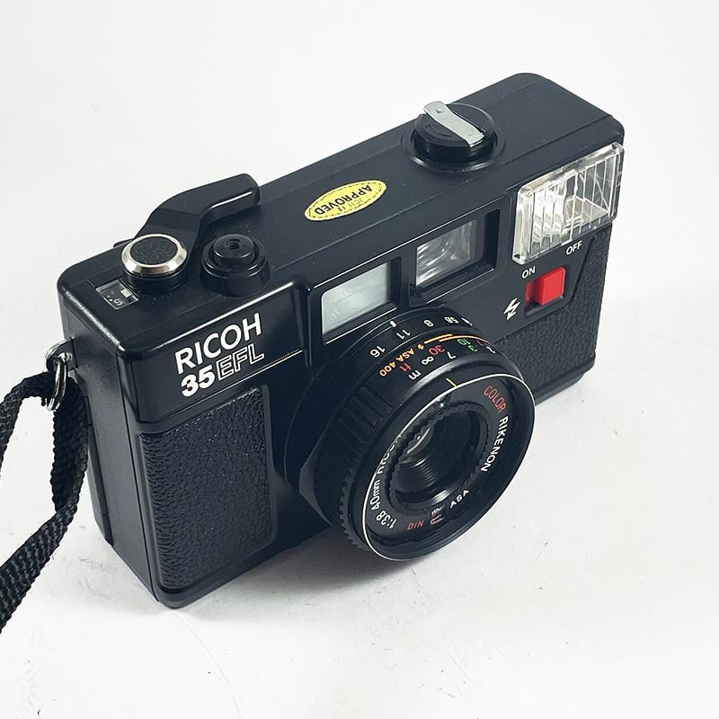 Ricoh 35 EFL & 40mm 3.8