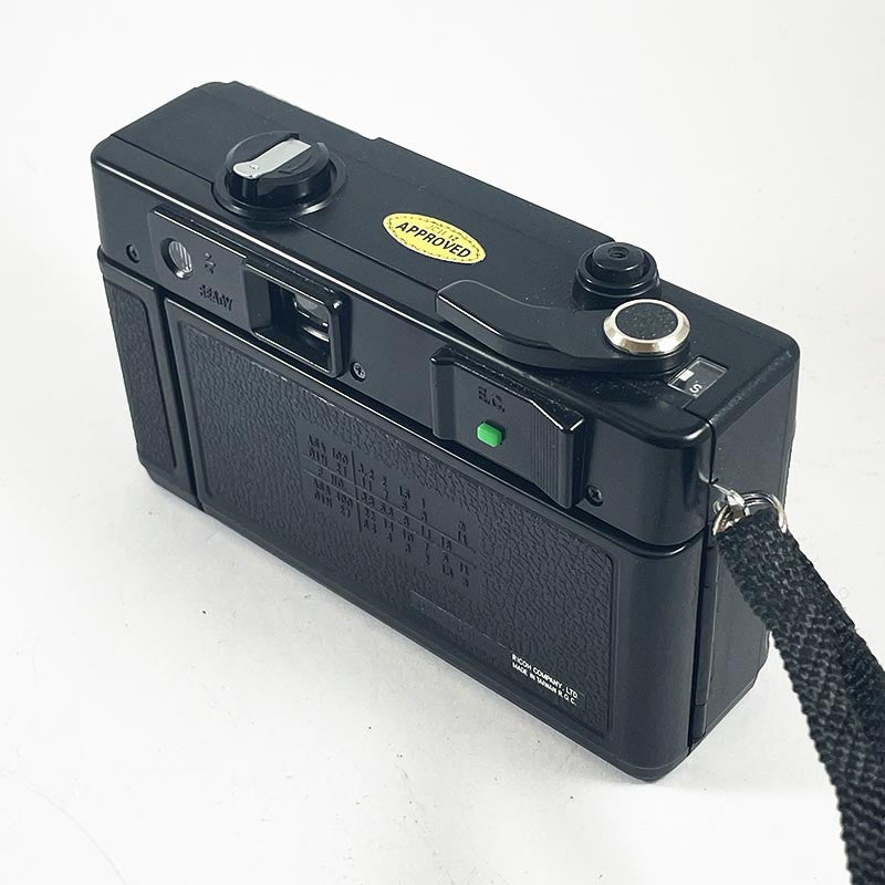 Ricoh 35 EFL & 40mm 3.8