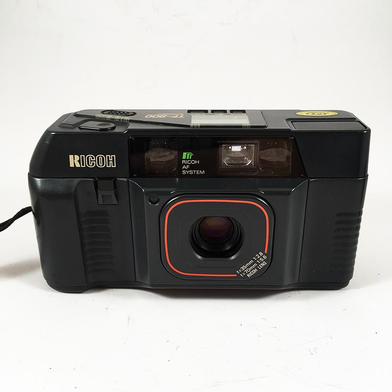 ricoh TF-900 TF 900 point and shoot ancien vintage 35-70 35 70mm 35mm 2.8 zoom argentique compact camera