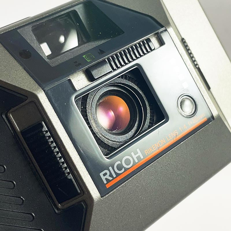 Ricoh XF-30 Silver & 35mm 4