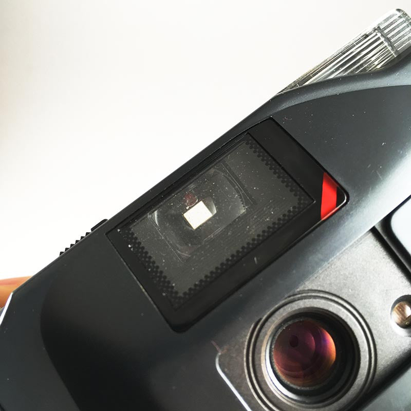 Ricoh YF-20 & Rikenon 35mm 4