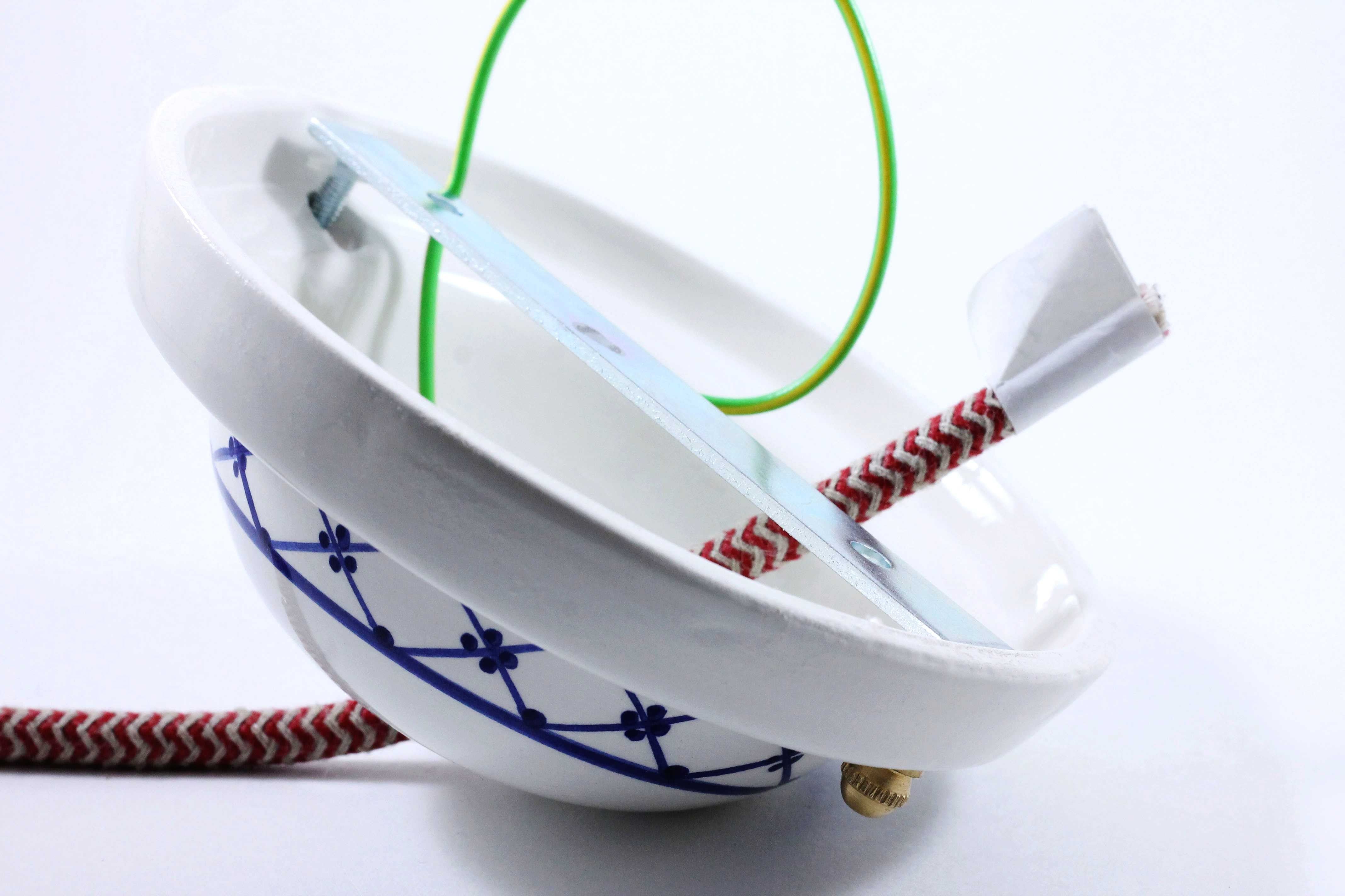 rosace large grande électricité vintage porcelaine céramique art deco frise décor bleu 125mm 12,5cm