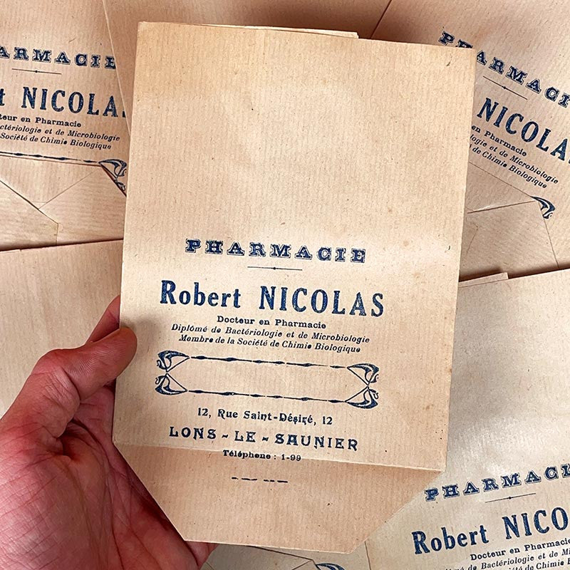 Sachet Blanc Robert Nicolas 1940