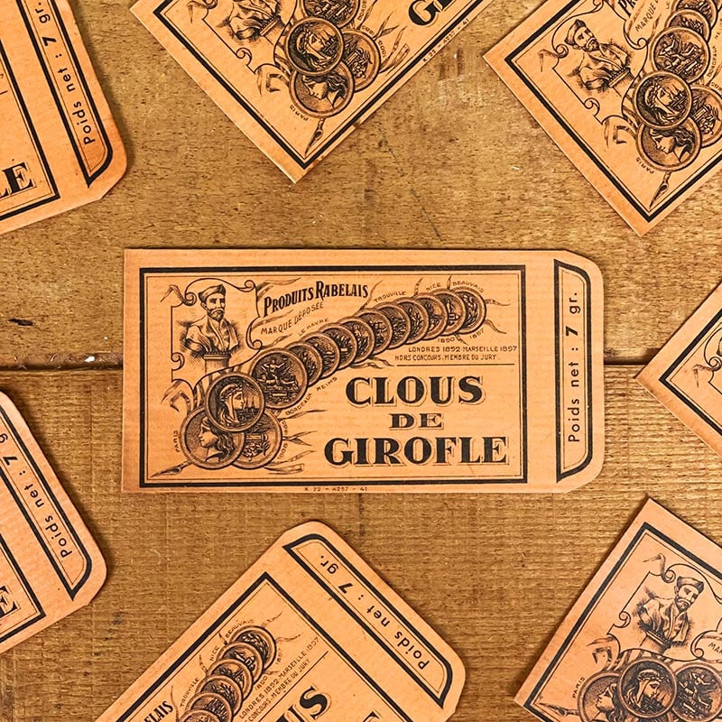 petit sachet clous de girofle emballage cuisine ancien vintage restaurant chef 1900